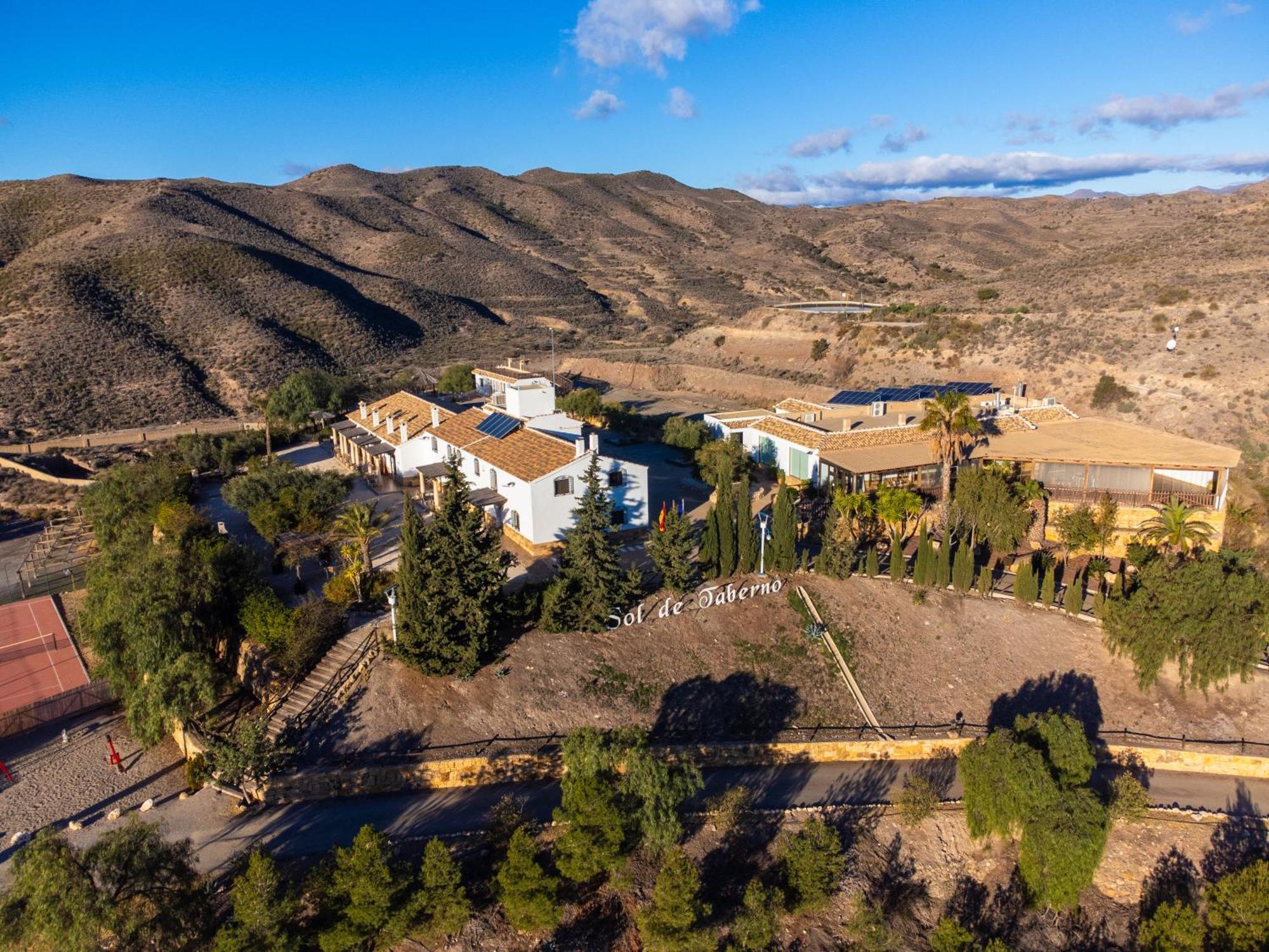 منزل الضيف Complejo Rural Sol De Taberno المظهر الخارجي الصورة